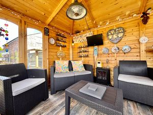 Summer House- click for photo gallery